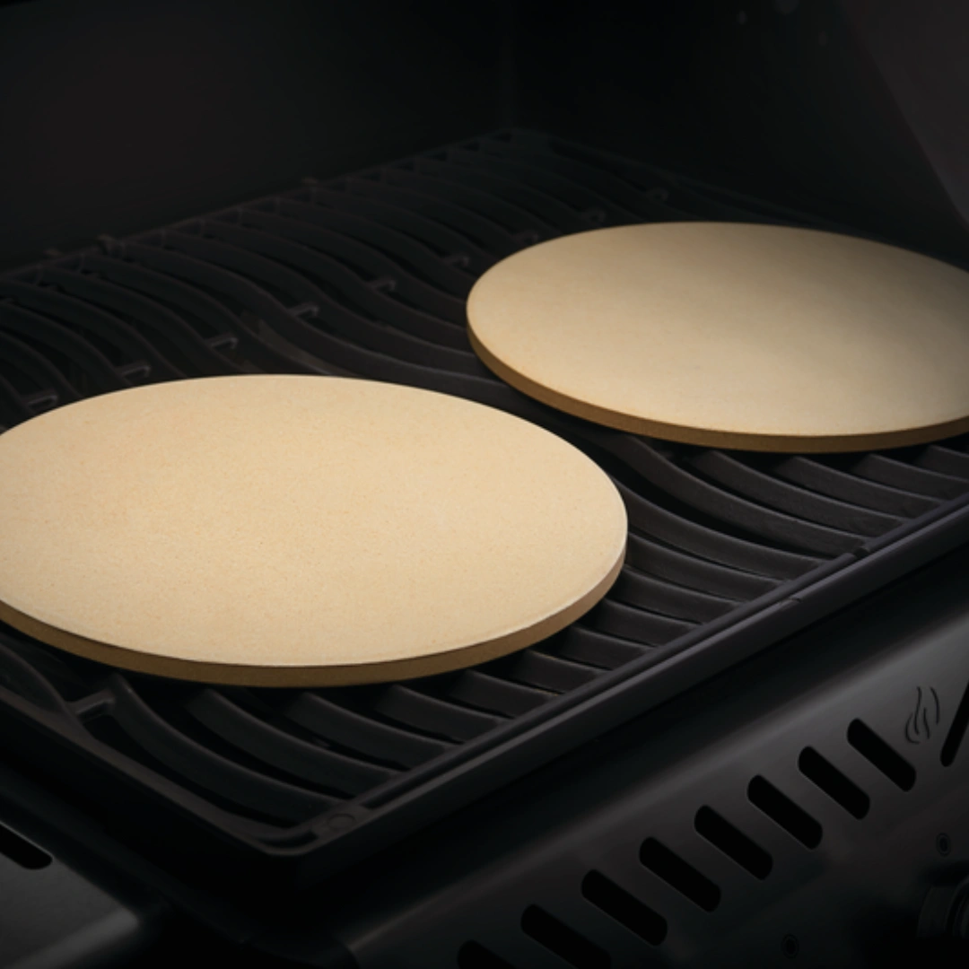 Personal-Pizza-Stones-Lifestyle-3-1.webp