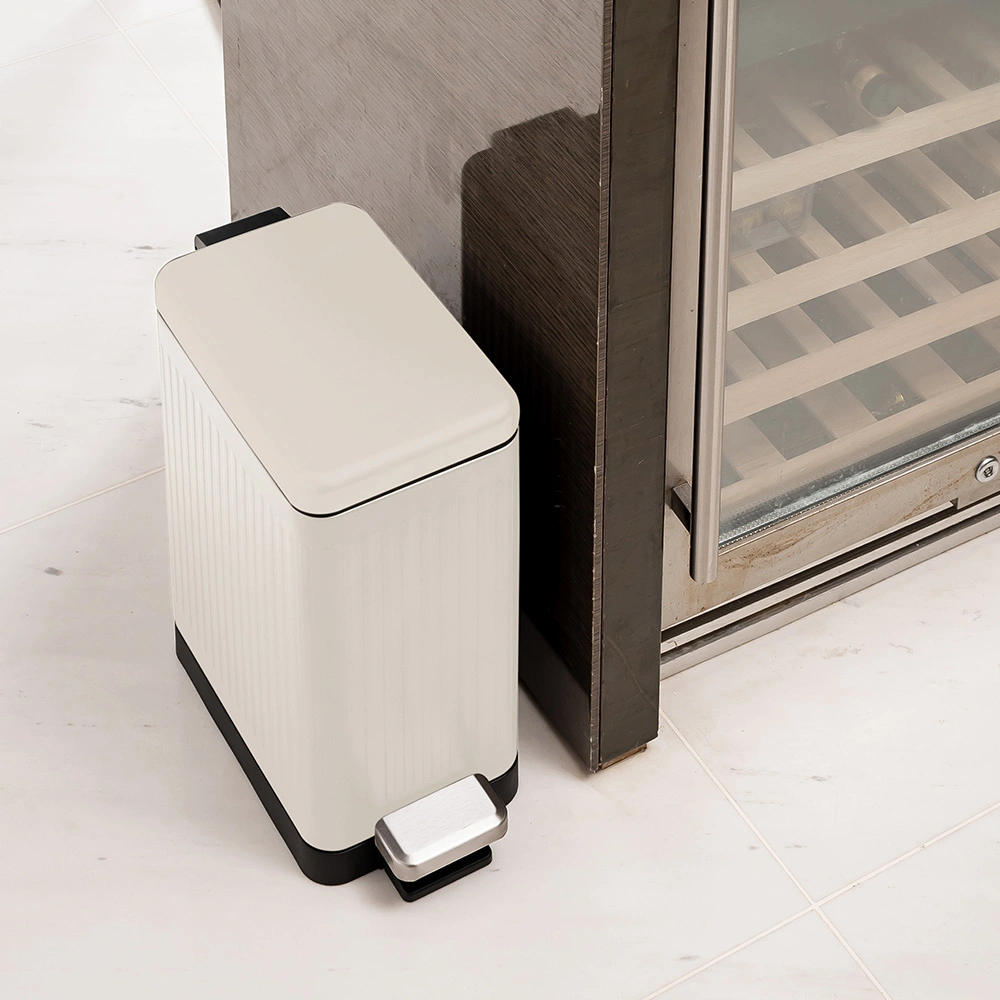 WB-4251-WHITE-Moodshot-3